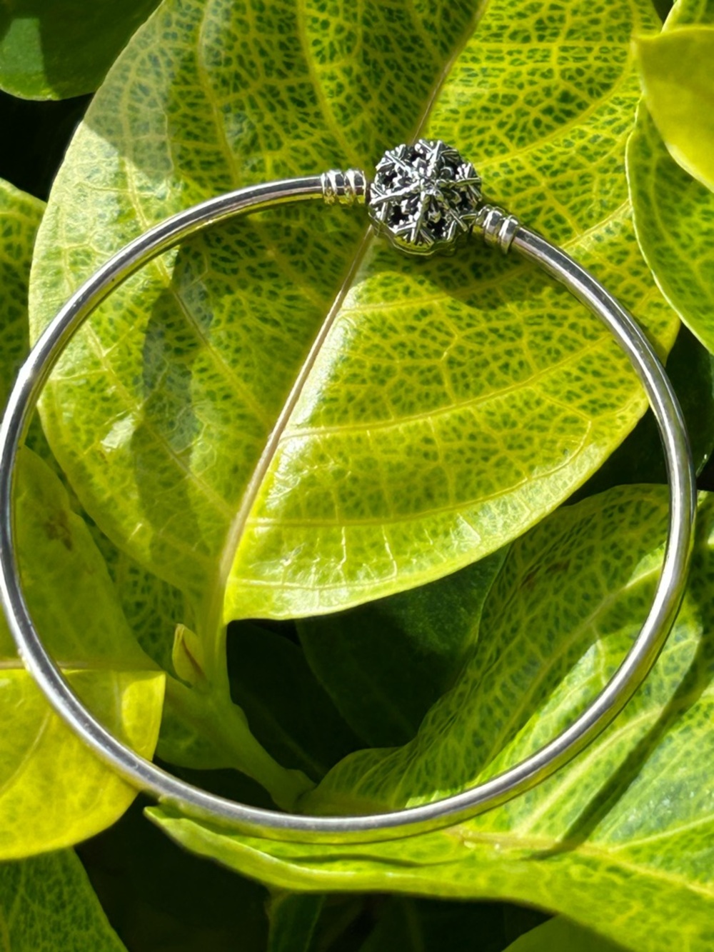 Pandora sterling silver Moments snow flakes Clasp moments bangle bracelet 8-8.25